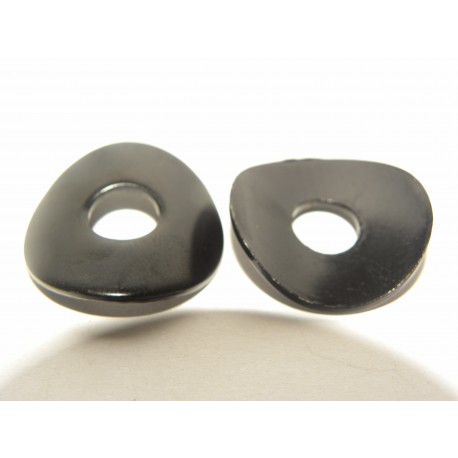 PODLOŽKA UKRIVL PRI KRMILU ZG. WB536SBV